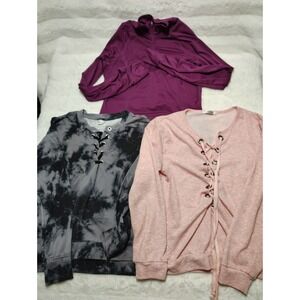 Women's Sz M Lot Tie Dye Sweater Mudd, Beyond This Point, athletic top Old Navy